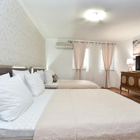 Palm Square 1 Old Town Apt Διαμέρισμα Μπούντβα Εξωτερικό φωτογραφία