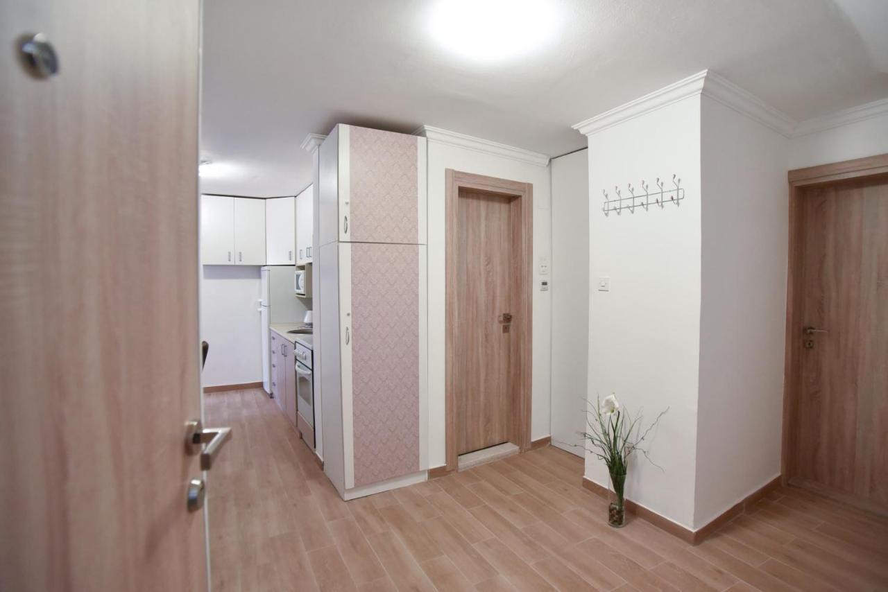 Palm Square 1 Old Town Apt Διαμέρισμα Μπούντβα Εξωτερικό φωτογραφία