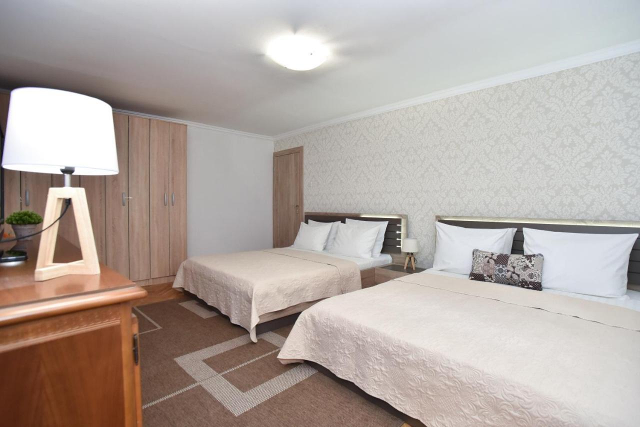 Palm Square 1 Old Town Apt Διαμέρισμα Μπούντβα Εξωτερικό φωτογραφία