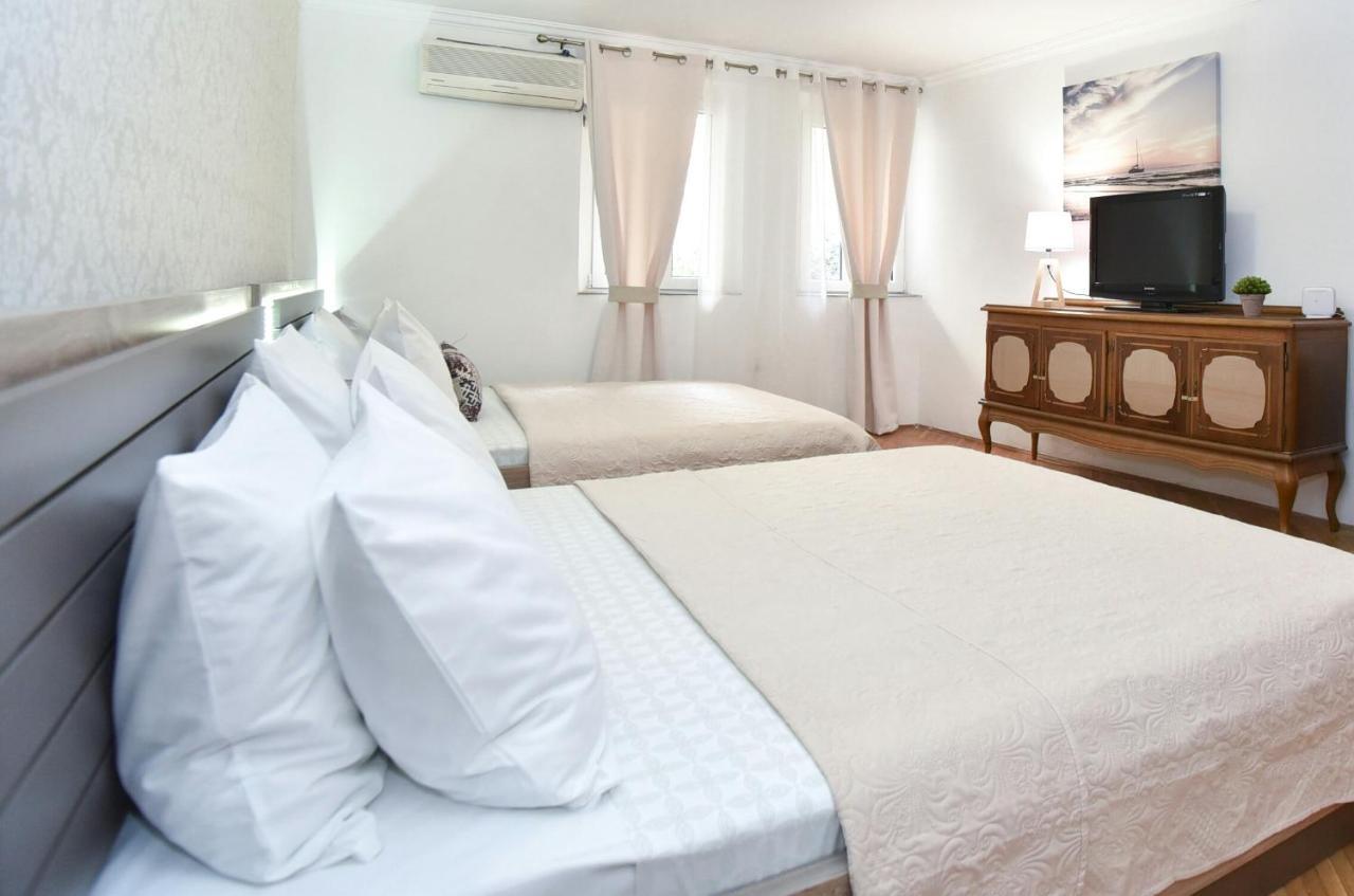 Palm Square 1 Old Town Apt Διαμέρισμα Μπούντβα Εξωτερικό φωτογραφία