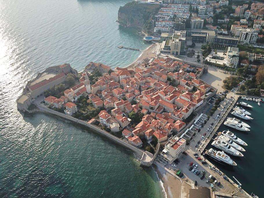 Palm Square 1 Old Town Apt Διαμέρισμα Μπούντβα Εξωτερικό φωτογραφία