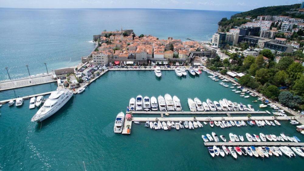 Palm Square 1 Old Town Apt Διαμέρισμα Μπούντβα Εξωτερικό φωτογραφία